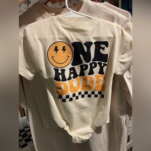ONE HAPPY DUDE family tshirt lot